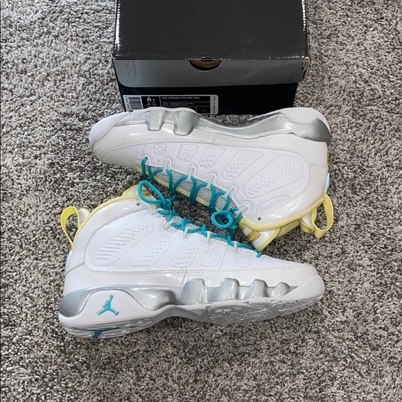 Jordan Other - 🌟HP🌟 Air Jordan 9 Retro (GS)